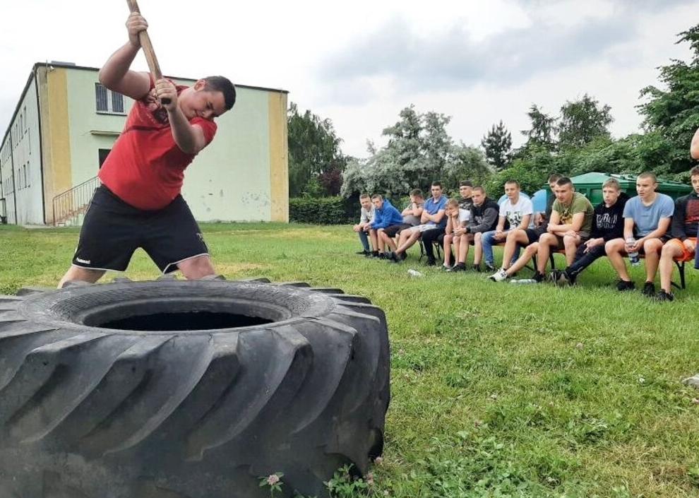 Zawody siłowe Ministrongman