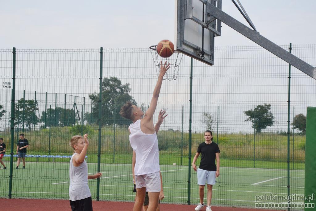 Wakacyjny streetball