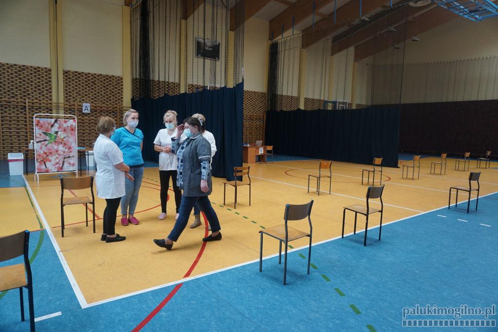 Będą szczepić nawet w sobotę