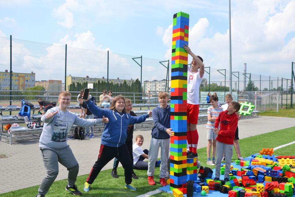 Uczniowie SP 2 w Trzemesznie, święto olimpijczyków obchodzili z medalistą z Barcelony (zdjęcia)