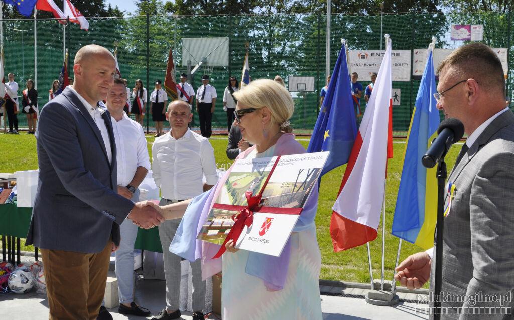 Kujawiance stuknęło 100 lat. Otrzymała wyjątkowy prezent - koncepcję przebudowy stadionu (zdjęcie + wideo)