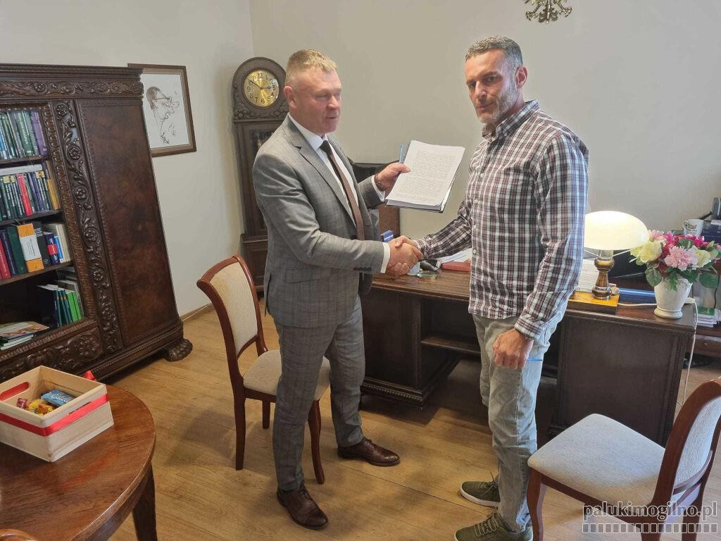 We Wronowych powstanie farma fotowoltaiczna. Z dzierżawy gruntu do budżetu gminy trafi 400.000 zł podatku