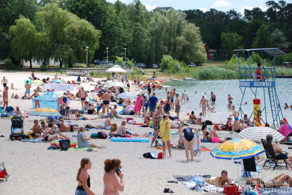 Włoskie przeboje na plaży w Przyjezierzu. Dla wczasowiczów wystąpi Andrea Lattari 