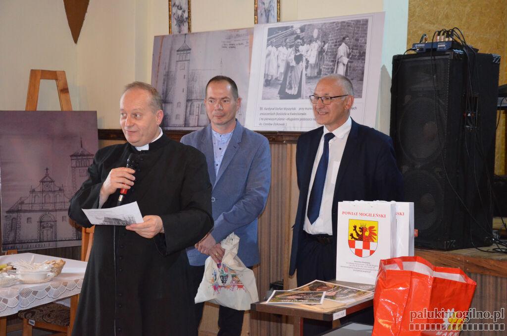 Pięćsetna rocznica budowy kościoła w Kwieciszewie (wideo + zdjęcia)