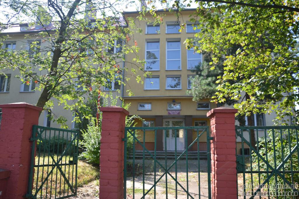 Będzie trzeci przetarg na budynek Domu Dziecka w Trzemesznie. Na razie nie było chętnych na kupno tego obiektu