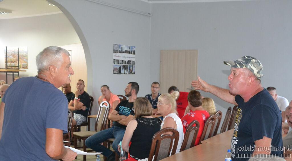 W blokach w Kruchowie pojawiła się ciepła woda - efekt wybrania nowych władz spółdzielni