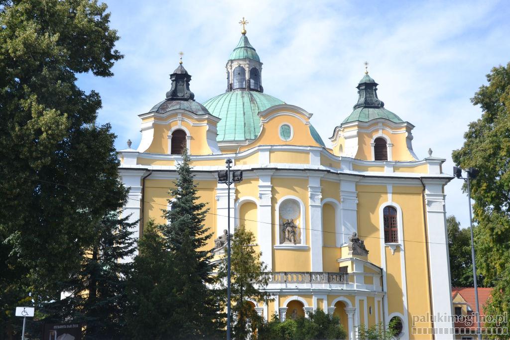 Ksiądz porzucił posługę kapłańską. Trzemeszeńska parafia ma nowego rezydenta