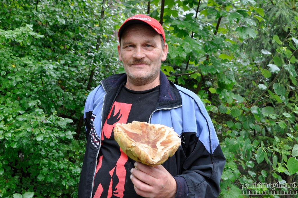 Rekordowy prawdziwek trafi na wigilijny stół