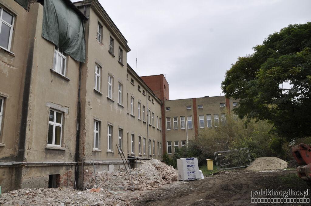 Zaawansowane prace inwestycyjne remontu szpitala w Strzelnie. Remont powinien zakończyć się do 30 września przyszłego roku