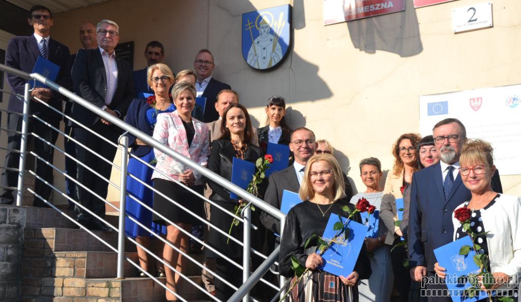 17 nagród burmistrza dla nauczycieli z gminy Trzemeszno