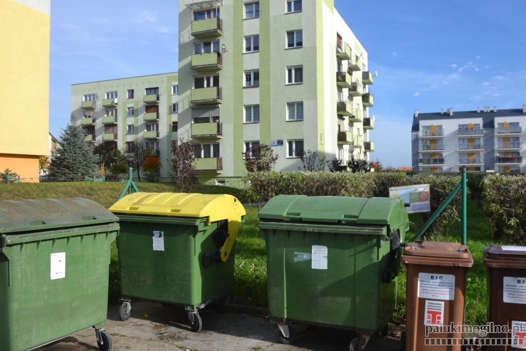 W gminie Trzemeszno podrożeje odbiór śmieci. Burmistrz zaproponował podwyżkę do 33 złotych od osoby