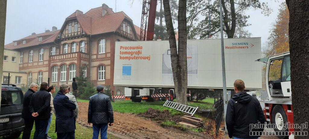 Tomograf komputerowy dotarł do Mogilna. Pierwsi pacjenci będą przyjęci w ciągu najbliższych 2-3 tygodni (wideo + zdjęcia)