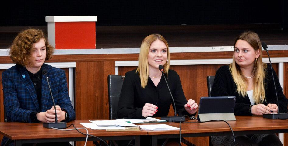 Małgorzata Socha z ZS w Mogilnie pokieruje Młodzieżową Radą Miejską