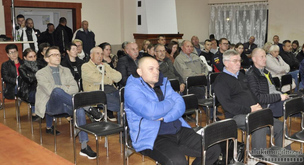 W Markowicach ma być budowany Zakład Przetwarzania Odpadów. Mieszkańcy nie chcą zapylenia okolicy i hałasu od przejeżdżających ciężarówek (wideo + zdjęcia)