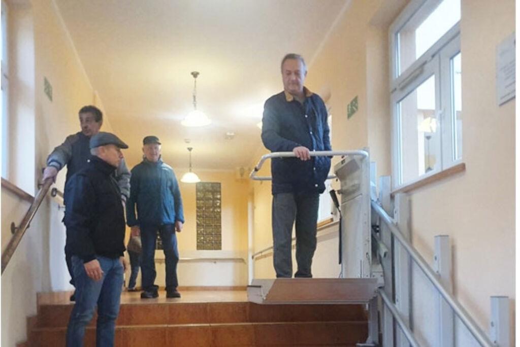 Nowe inwestycje w Domu Pomocy Społecznej. Niepełnosprawnym mieszkankom będzie łatwiej się poruszać