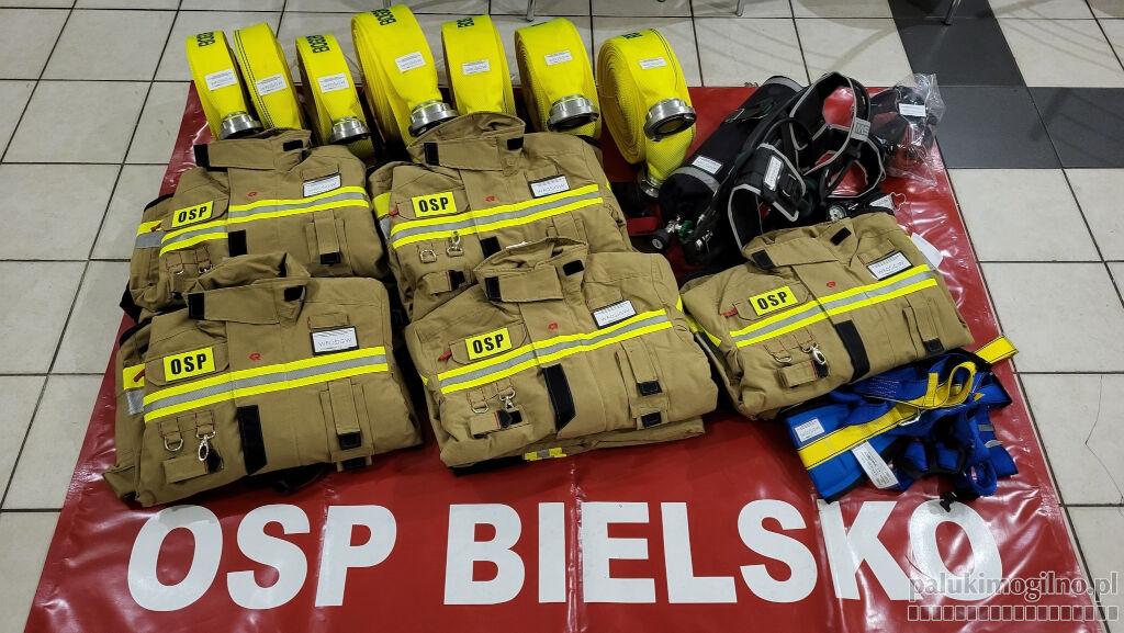 Strażacy z Bielska zakupili sprzęt i odzież ochronną