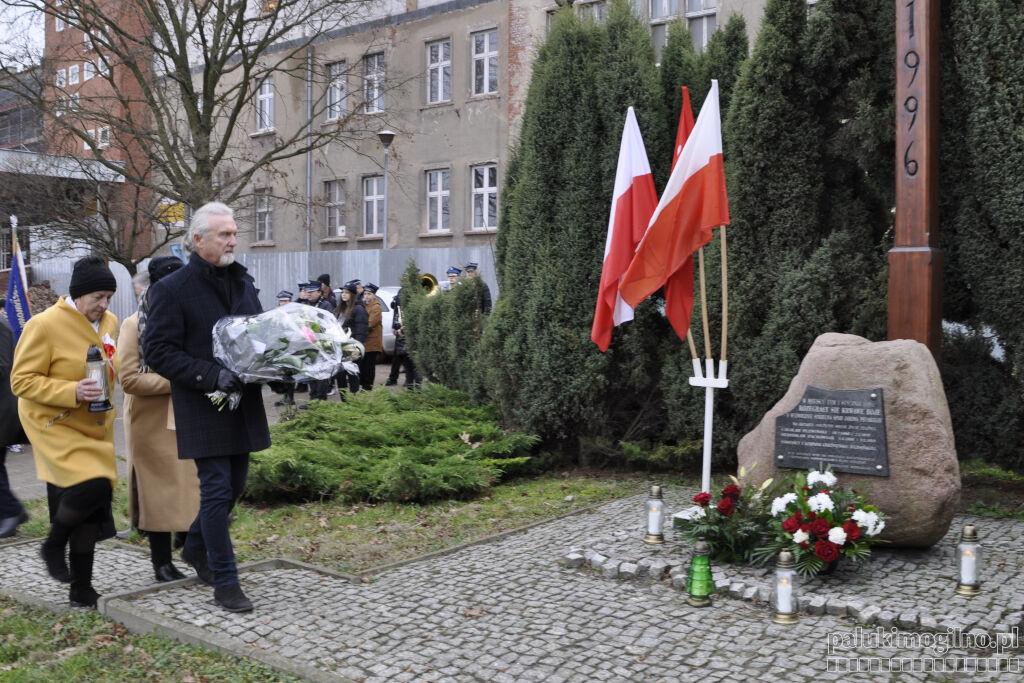 Upamiętnili powstańców. Uroczystości 104. rocznicy odzyskania wolności przez Strzelno (wideo + zdjęcia)