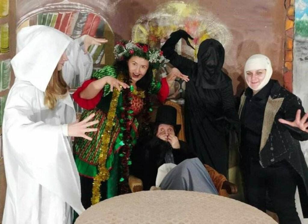 Grupa teatralna z Bielska zagrała w Mogilnie 