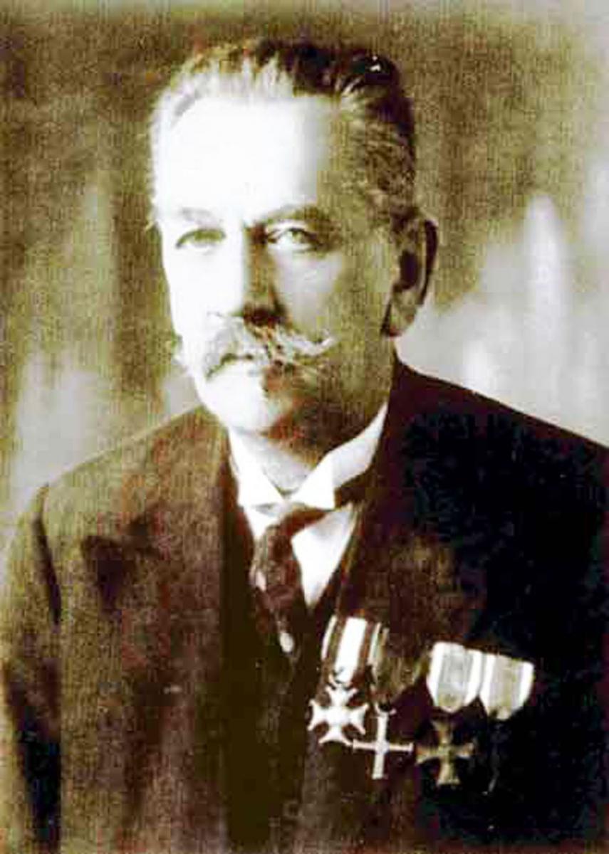 Jędrzej Moraczewski - premier z Trzemeszna