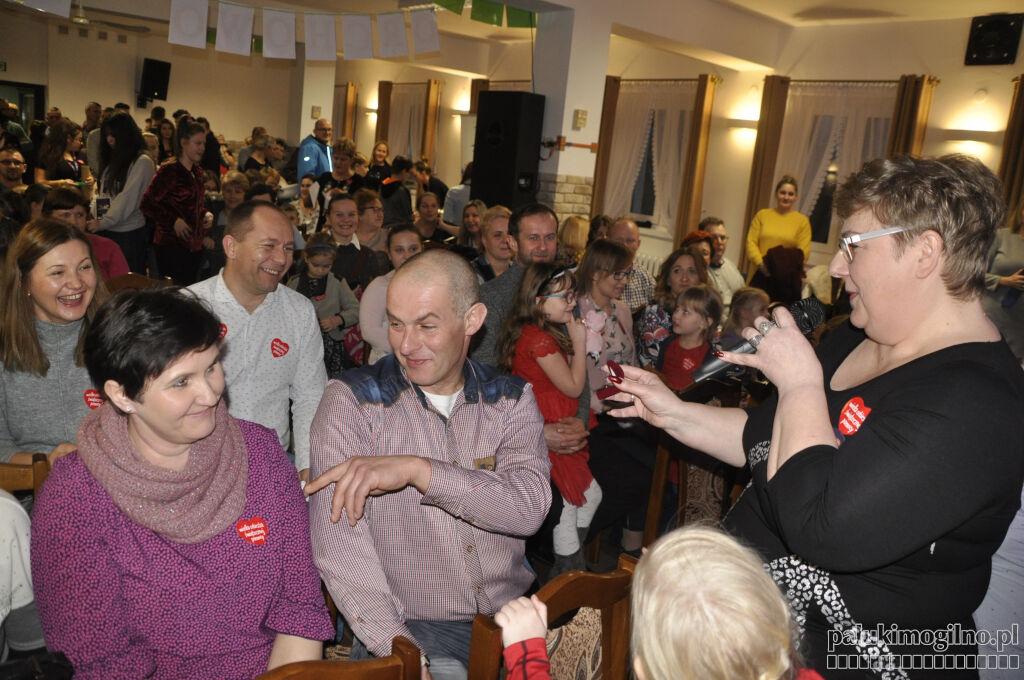 WOŚP w Orchowie: 25 wolontariuszy, honorowe krwiodawstwo, licytacje. Do Kwiaciarni Jaśmin można dostarczać fanty na licytacje