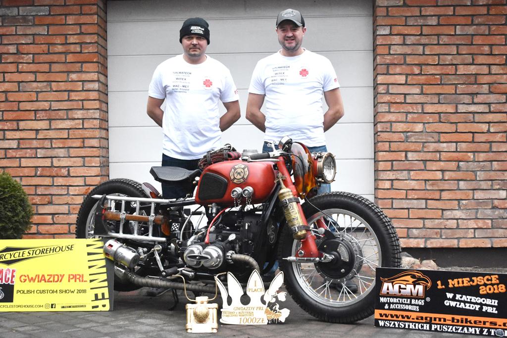 Zwycięski motocykl w hołdzie strażakom. Fani dwóch kółek o swojej pasji
