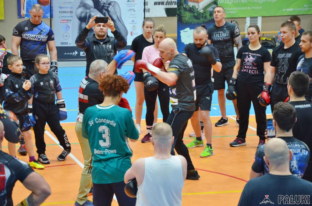 Trening bokserski z Krzysztofem Diablo Włodarczykiem (wideo + zdjęcia)