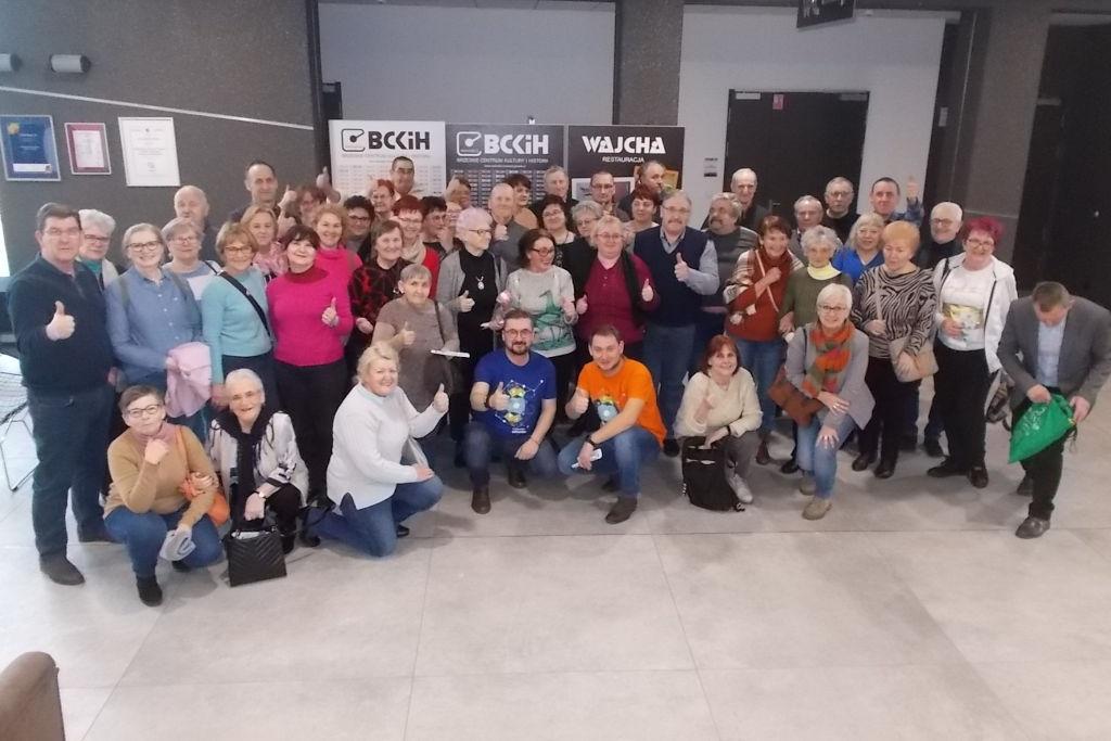 Członkowie i sympatycy PTTK na wycieczce we Włocławku i Brześciu Kujawskim