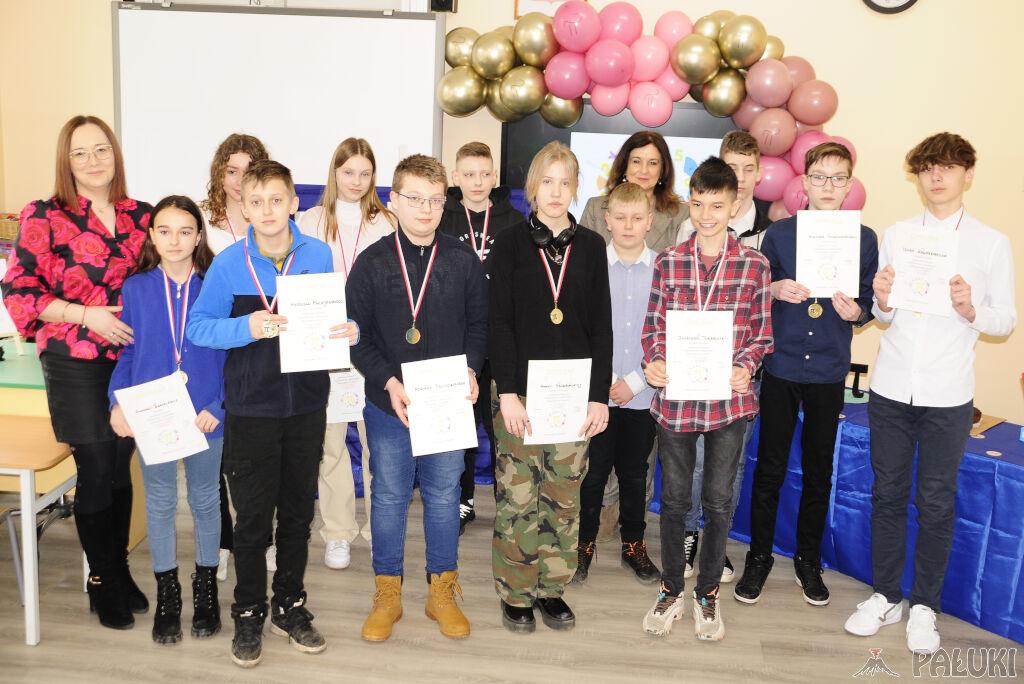 SP w Kwieciszewie: w święto liczby π - konkurs matematyczno-plastyczny (wideo + zdjęcia)
