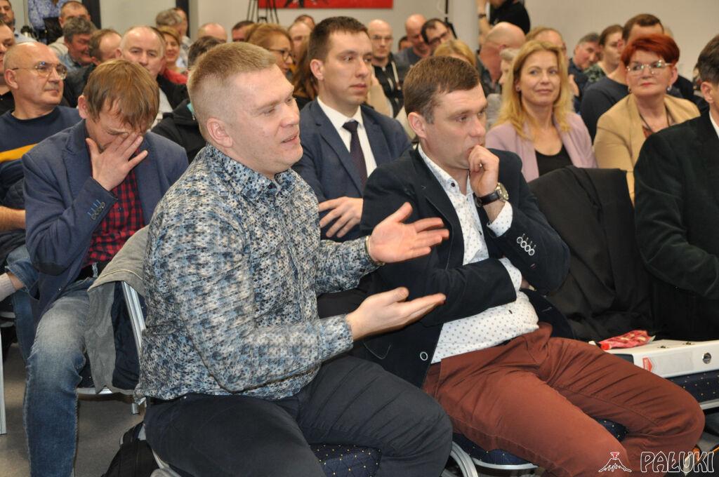 W Łąkiem powraca sprawa budowy chlewni - mieszkańcy protestują (zdjęcia)