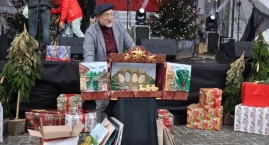 Drugi dzień jarmarku minął teatralnie, tanecznie i rozrywkowo (wideo + zdjęcia)