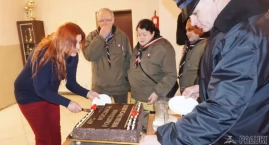 Powstańcze obchody w Wylatowie, tort i kiełbaski z grilla (zdjęcia)