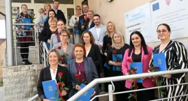 Nagrodzeni nauczyciele z gmin: Trzemeszno, Mogilno i Dąbrowa (zdjęcia z Trzemeszna)
