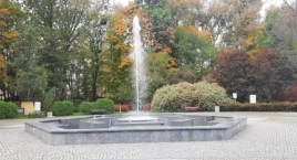 Park w Mogilnie. Jaka przyszłość czeka utwory z fontanny?