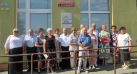 Spotkali się po raz pierwszy po 60 latach od opuszczenia murów Szkoły Podstawowej w Kołodziejewie (zdjęcia)