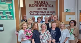 Absolwenci 1981 roku Szkoły Podstawowej nr 2 z Mogil&hellip;