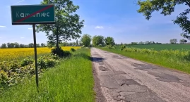 Zdjęcie przedstawia: Rusza przebudowa drogi powiatowej nr 2243P Kamieniec - Dysiek (zdjęcia)