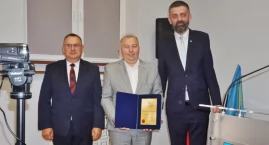 Uroczyste wręczenie Sylwestrowi Woźnieckiemu tytułu 