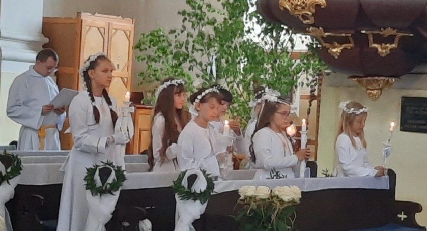 I Komunia św. w parafii w Lubiążu