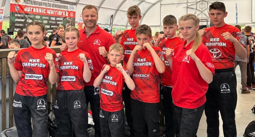 Złoty i trzy brązowe medale Mistrzostw Polski w Kick Boxingu dla zawodników z Wołowa