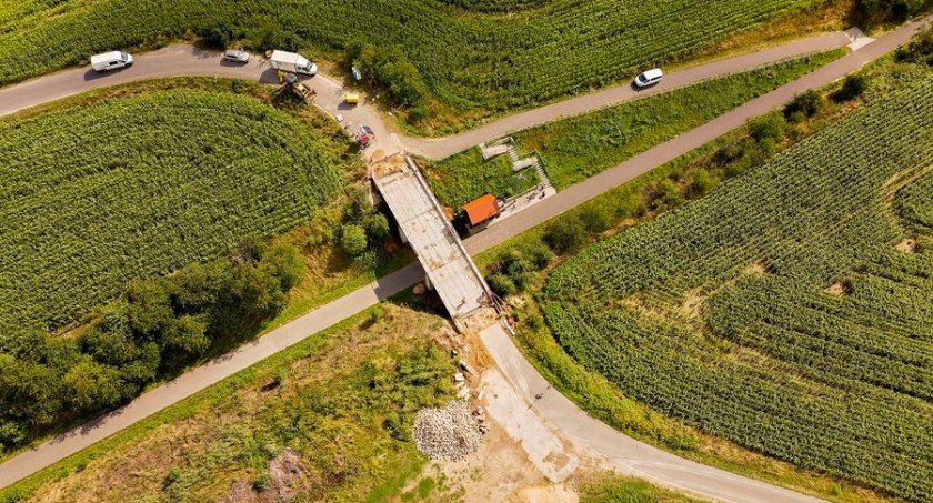 Wiadukt drogowy niedaleko Mojęcic zostanie wyremontowany