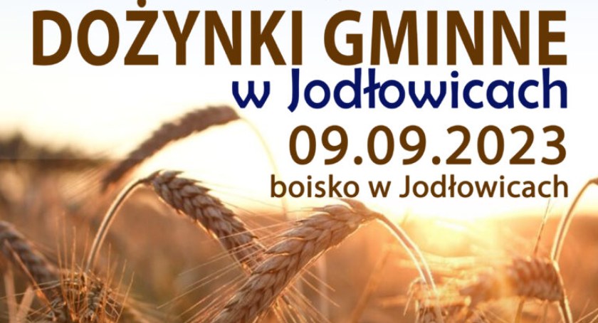 Uroczyste Dożynki Gminne w Jodłowicach: chleb, wieńce i muzyka