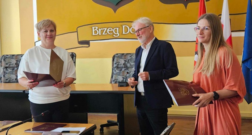 Nauczyciele mianowani z Brzegu Dolnego gotowi do wychowania młodego pokolenia