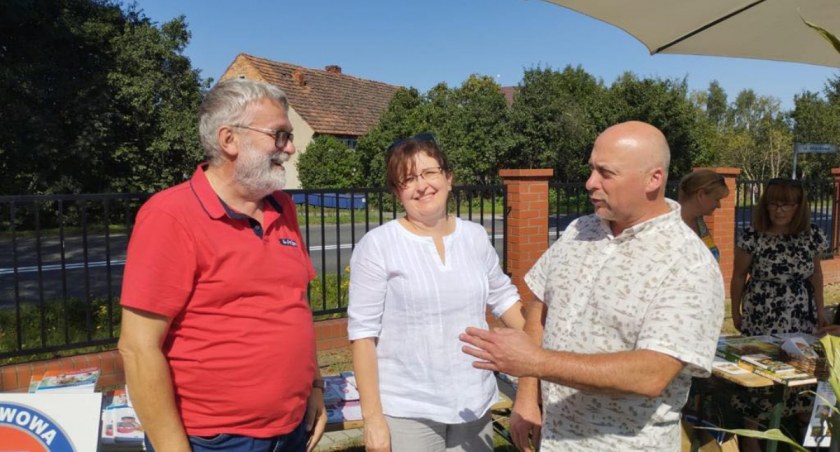 Spotkanie z seniorami i pieczonym ziemniakiem [zdjęcia]