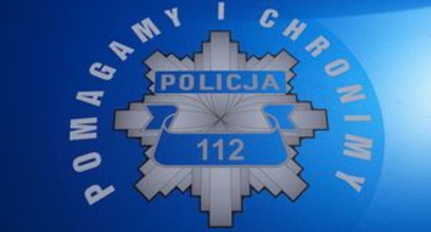 Coraz ciemniej na drogach! Policja apeluje o zachowanie bezpieczeństwa