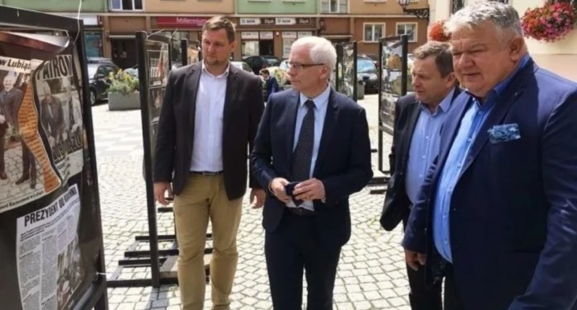 Wojewoda, który bardzo dobrze zna... Wołów