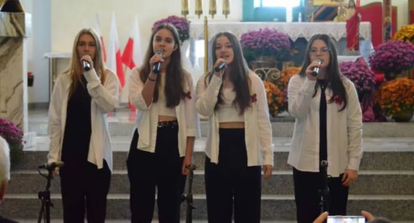 Za nami XVIII Spotkanie z Pieśnią i Piosenką Patriotyczną [WYNIKI, ZDJĘCIA]