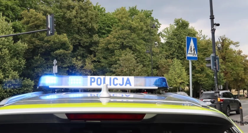 Uwaga na pieszych! Uwaga piesi! 