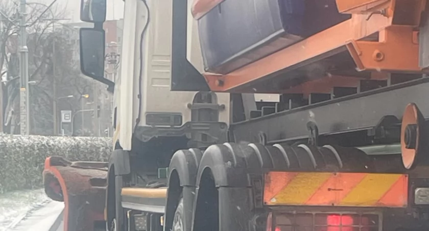 Trudne warunki na drogach! Ostrzeżenie policji