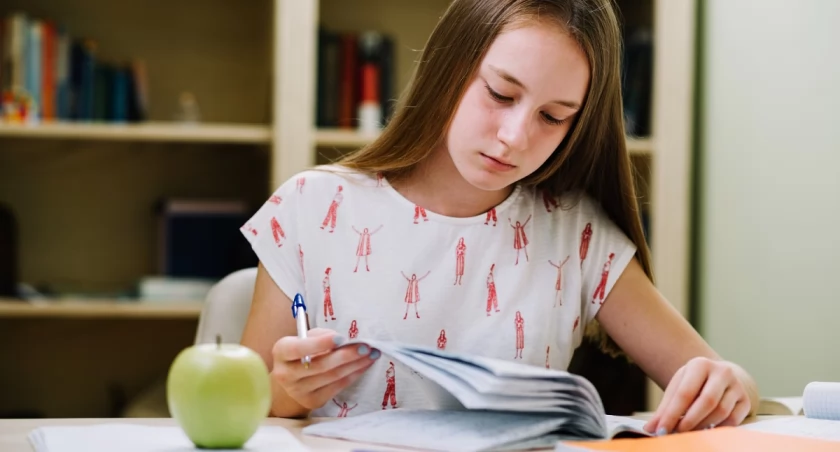 Ponad 80 proc. polskich uczniów uważa, że matematyka przyda im się w dorosłym życiu, jednak 40 proc. jej nie lubi. Najnowsze dane EduNav