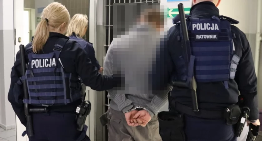 Dzięki policjantom starsza kobieta miała bezpieczne święta. Jej oprawca trafił do aresztu